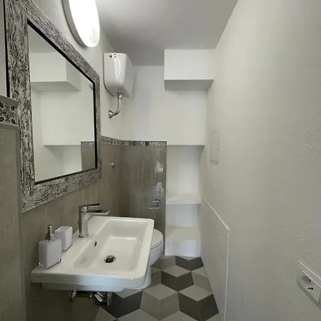 Levante Apartment, Rosa Dei Venti, Perla Marina * 로마